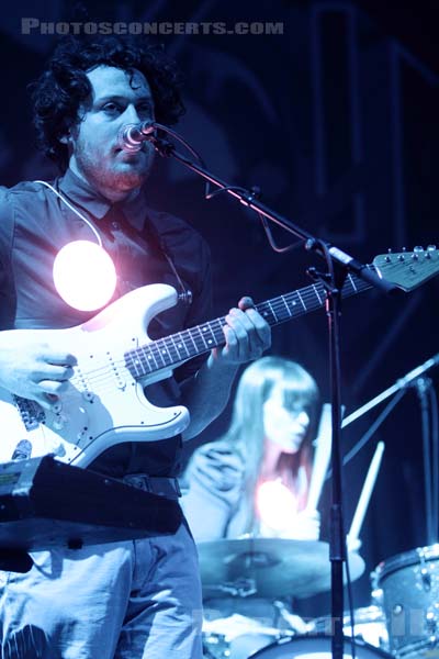 METRONOMY - 2010-12-09 - PARIS - Bercy - 
